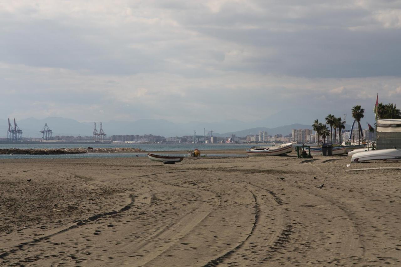 Apartamento Piso 110m² En El Palo Con Parking Cerca De La Playa
