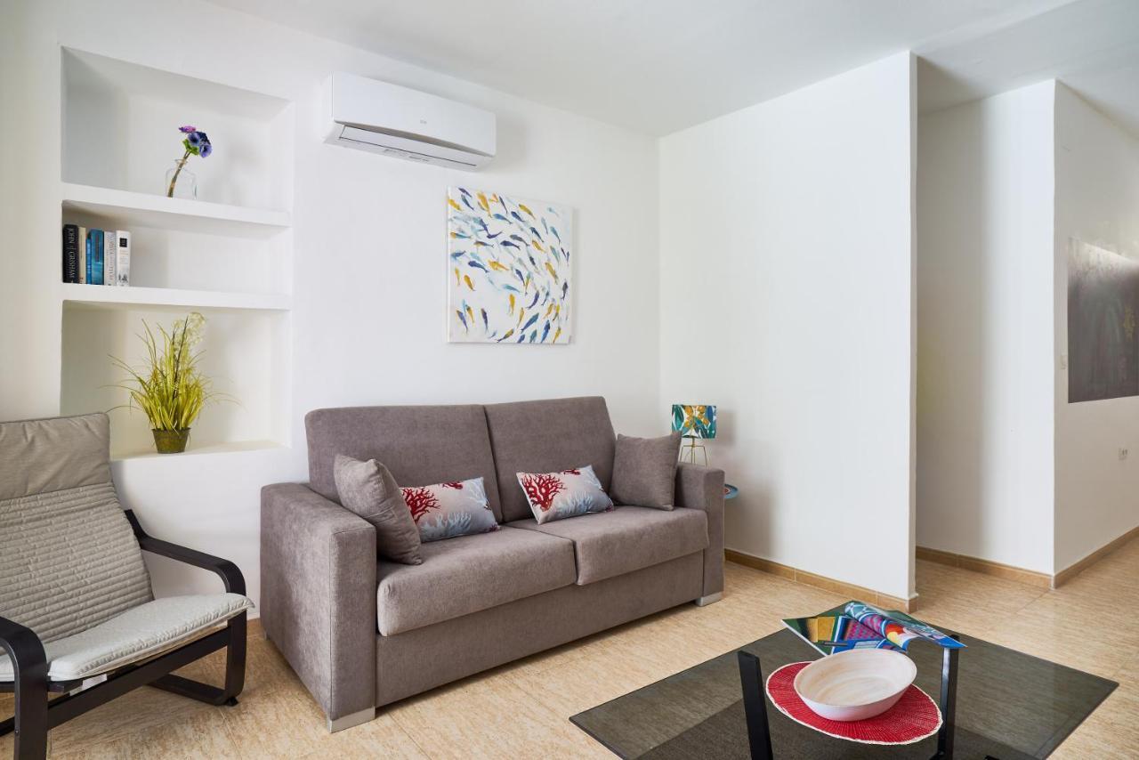 Rosita En Playa De La Malagueta Con Terraza Apartamento