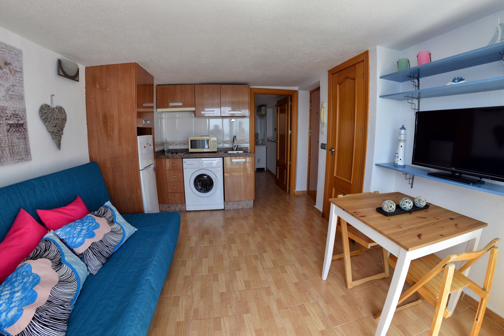 Apartment Cenacheros - Wondersisters *