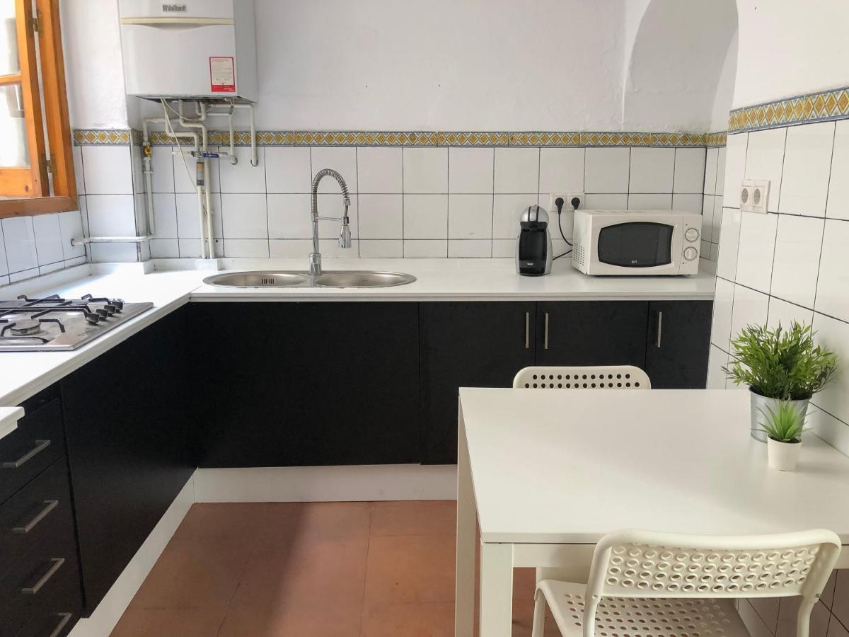Barbatuke - Art & Hostel * Malaga