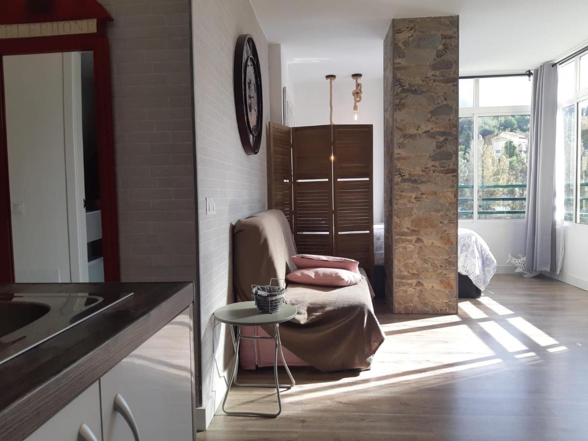 Apartamento Chanquete -el Dedo- Playa Estudio Con Vistas A Estrenar. Cama Doble + Sofa Cama Málaga