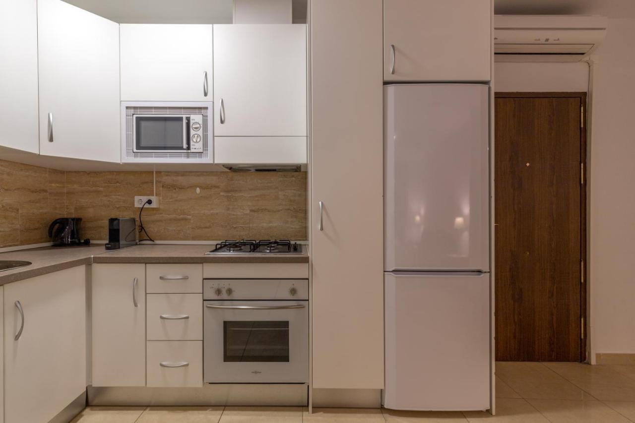 Fun Building By Homeabout Apartamento Málaga