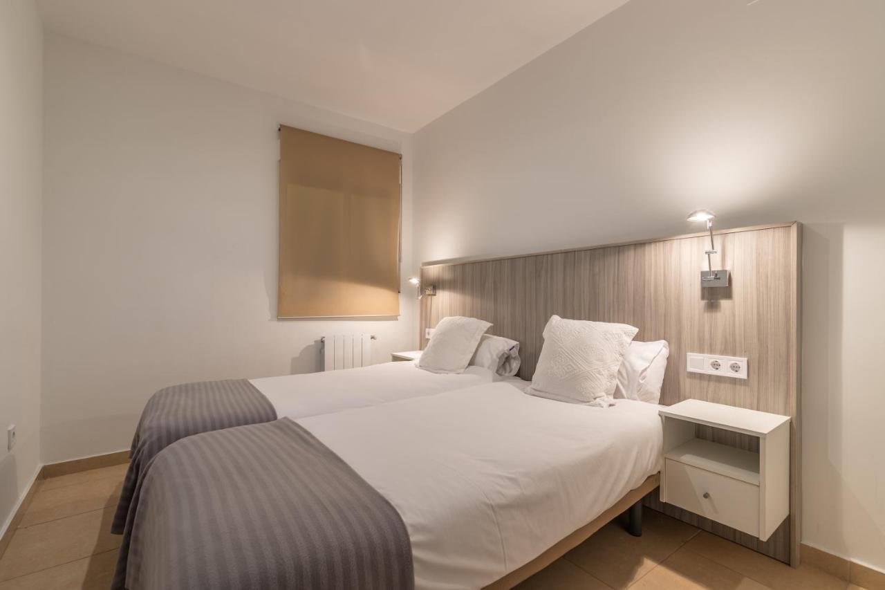 Apartment Fun Building By Homeabout Malaga