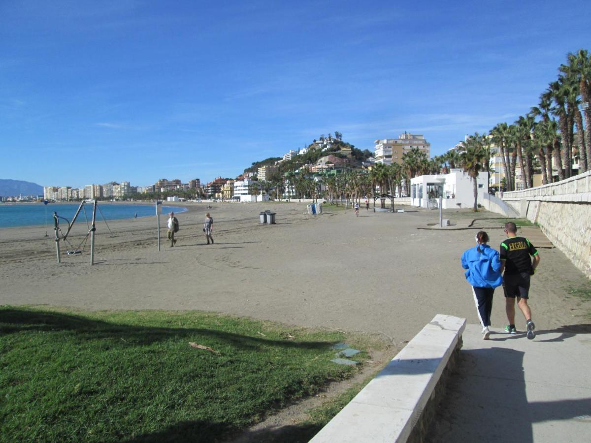 Mediterráneo Outdoor Pool Málaga