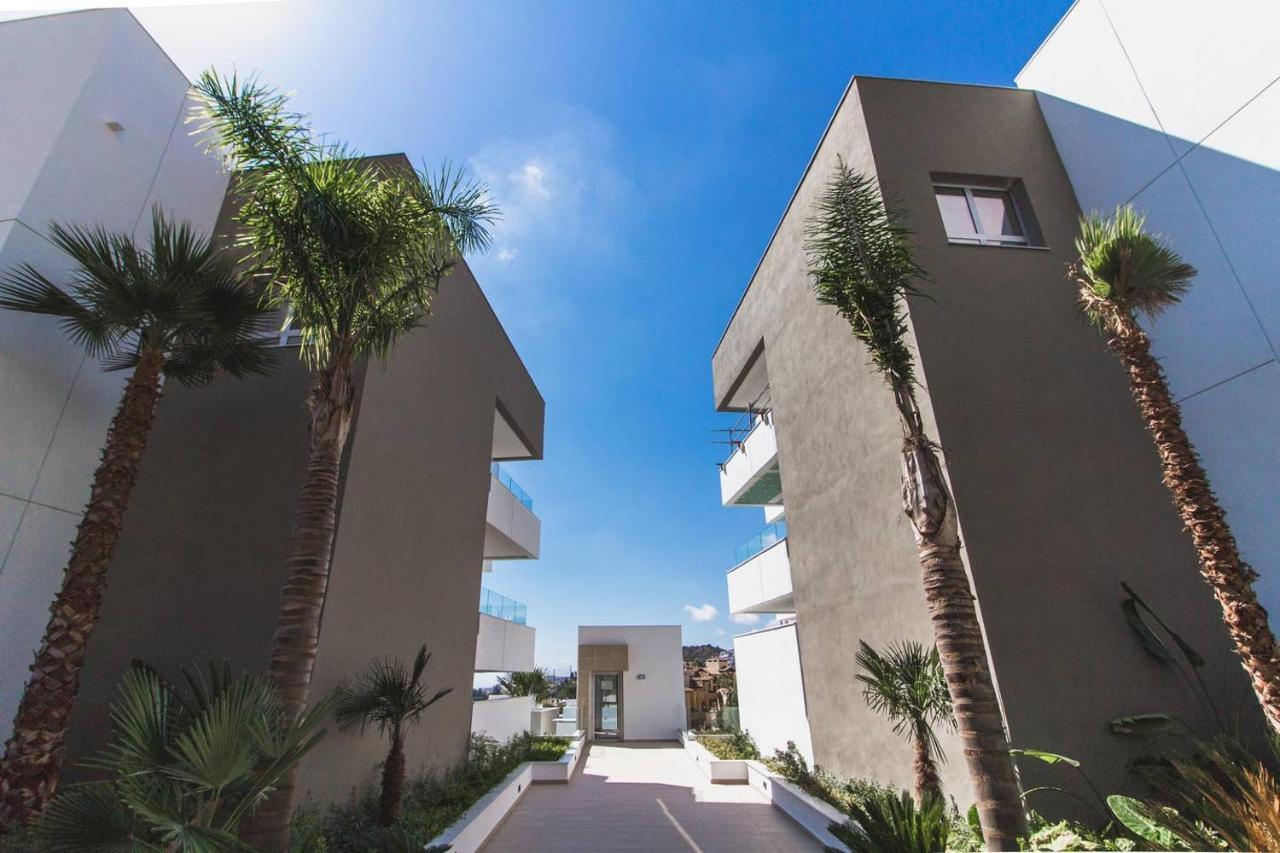 Luxury Large Terrace Views Jacuzzi Pool Apartamento *