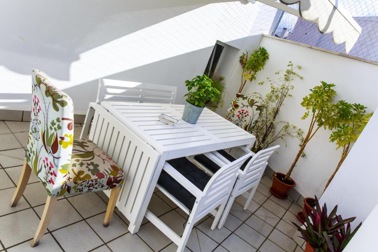 Sea & Wave La Finestra Apartment