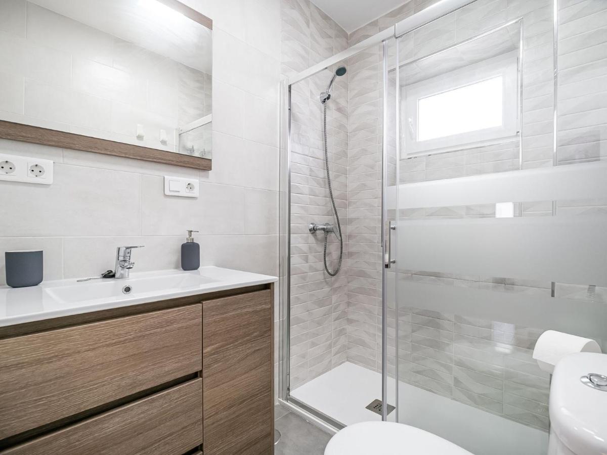 Comfortable In Near Seabeach Apartamento Málaga