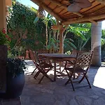 Indonesian Suites Tropical Garden