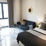 Living4Malaga Golden Suite