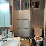 Habitacion Con Cama Matrimonial En Malaga