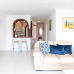 Spacious 3Br In Miraflores Near All Amenities