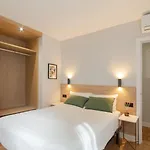 Cervantes Luxury Apartment