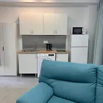 Apartamento 4 A 10 Min Caminando De La Estacion De Bus Y Tren Maria Zambrano