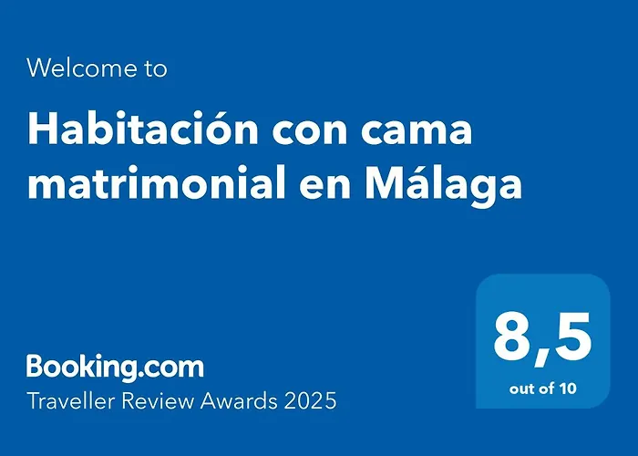 Habitacion Con Cama Matrimonial En Malaga