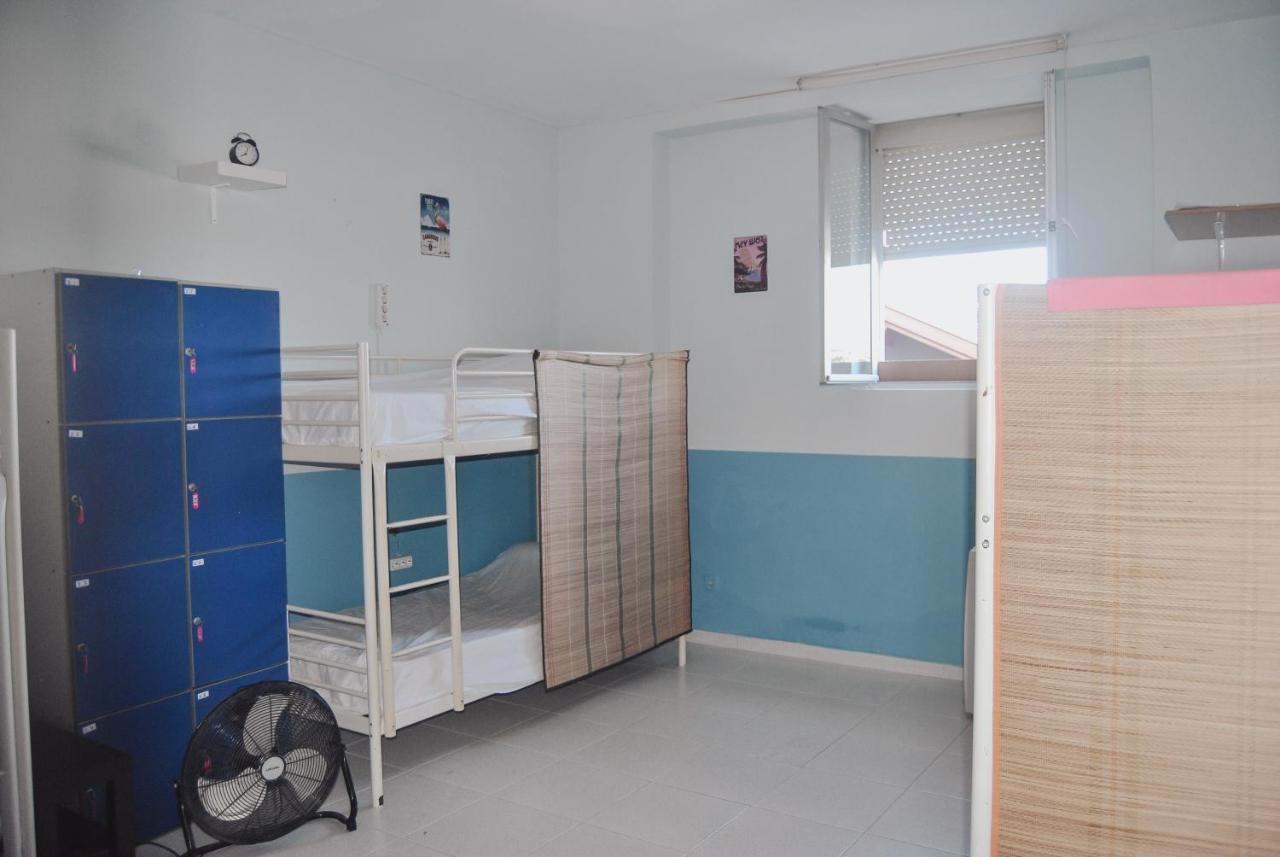 Hostal Beach And Center Backpackers