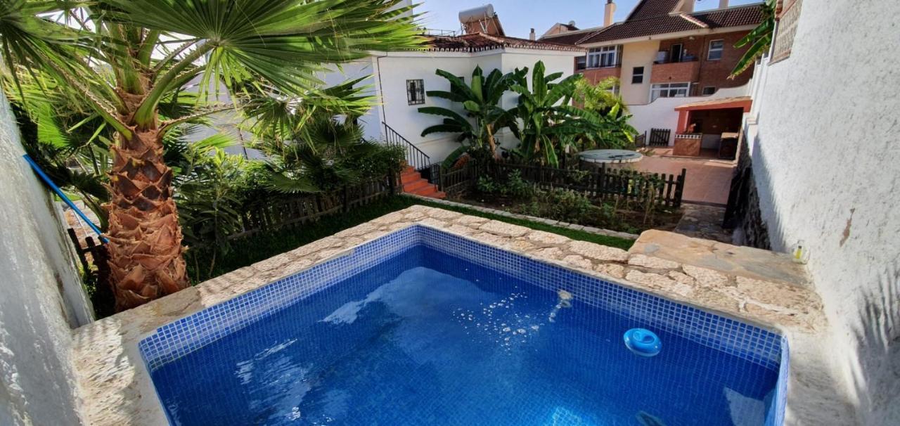 Barbatuke Eco-homestel Bed and breakfast Málaga