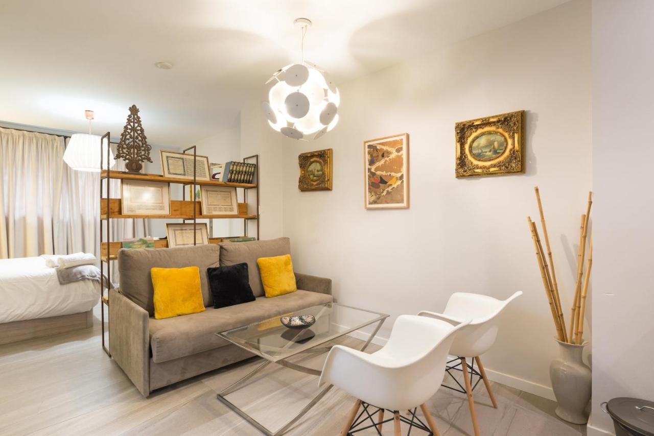 Urbe10 Ic Loft Salitre Apartment Malaga