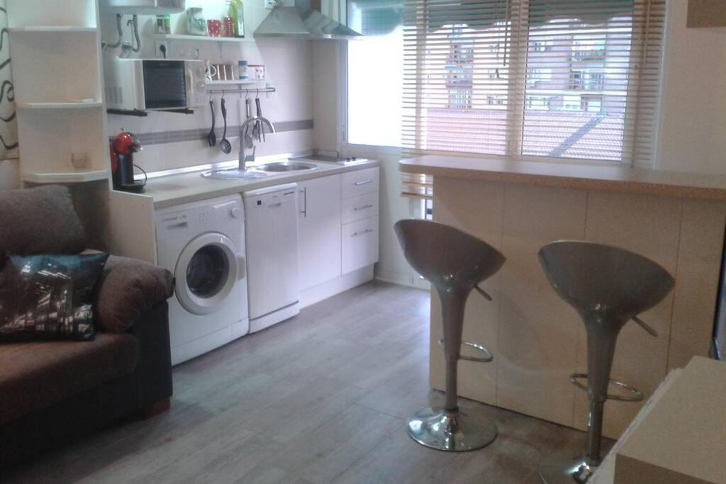 Apartamento Bonito Cerca Del Puerto Málaga