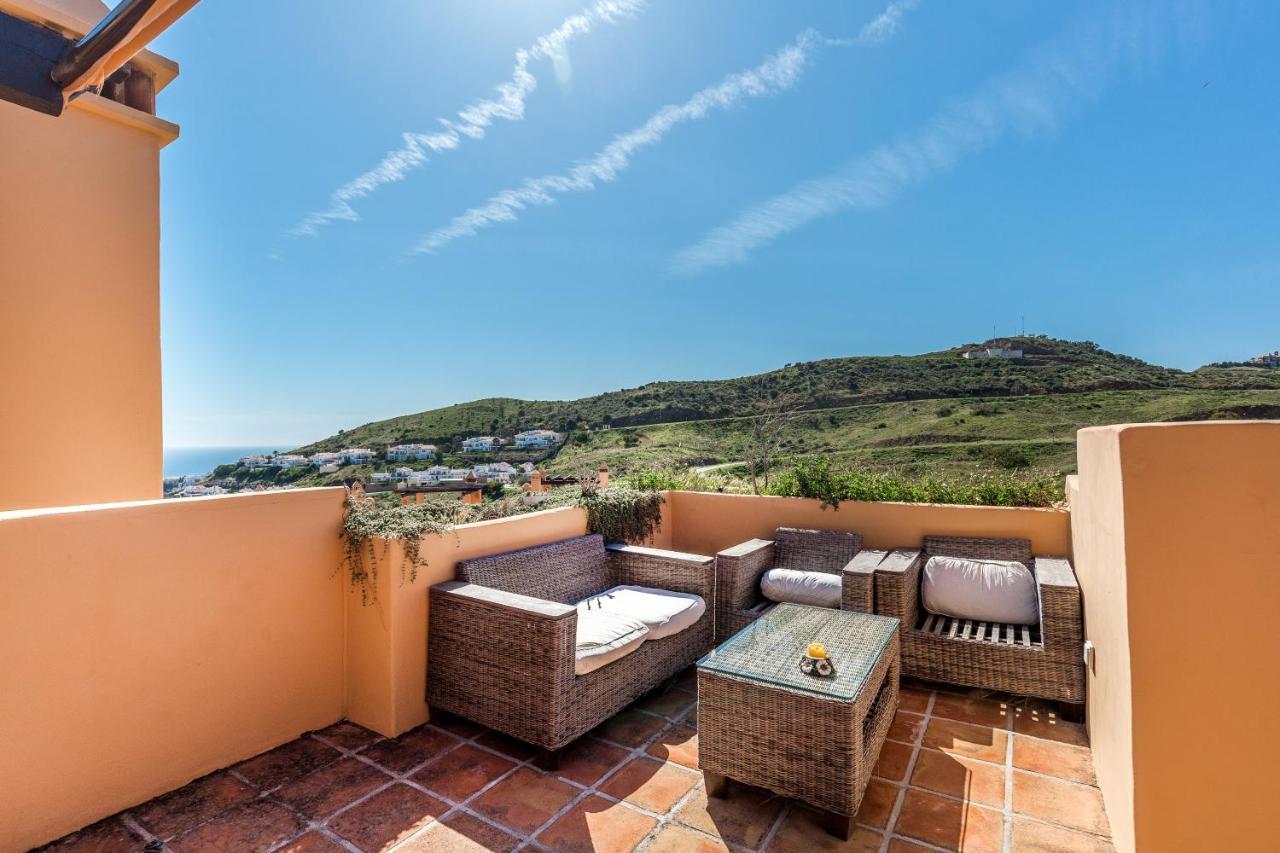 Сasa de vacaciones Townhouse With Great Sea Views In Riviera Del Sol Málaga