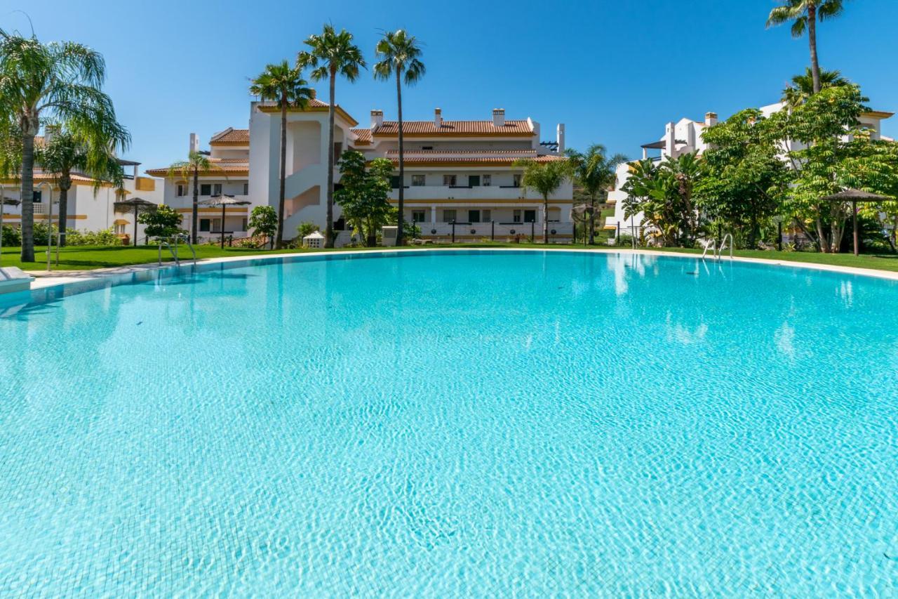 Apartamento 2br Calanova Grand Golf - Wifi/ac/pool *