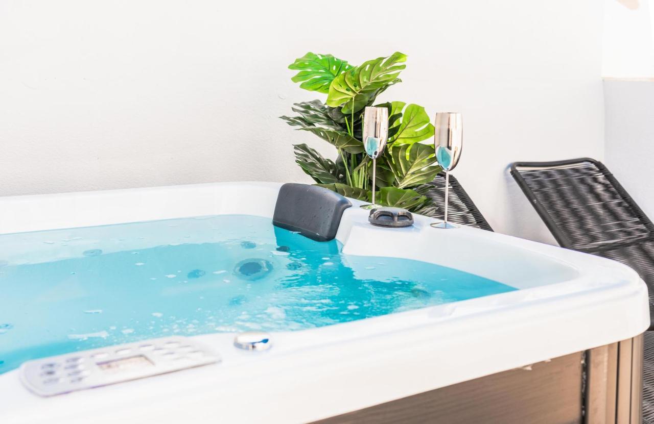 Apartamento Penthouse With Private Jacuzzi & Rooftop - Center