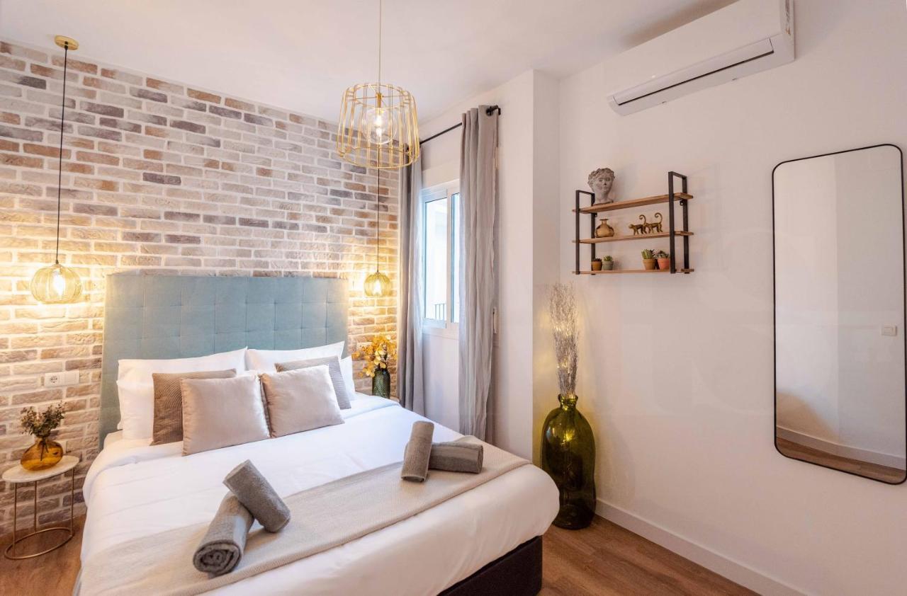 Penthouse With Private Jacuzzi & Rooftop - Center Apartamento Málaga