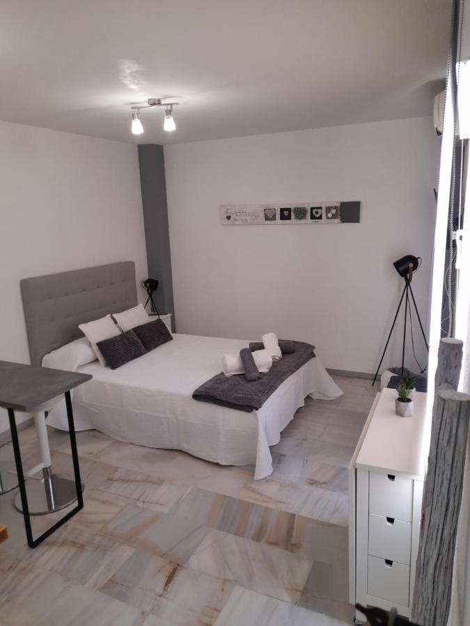New And Parking Zamarrilla Apartment Malaga