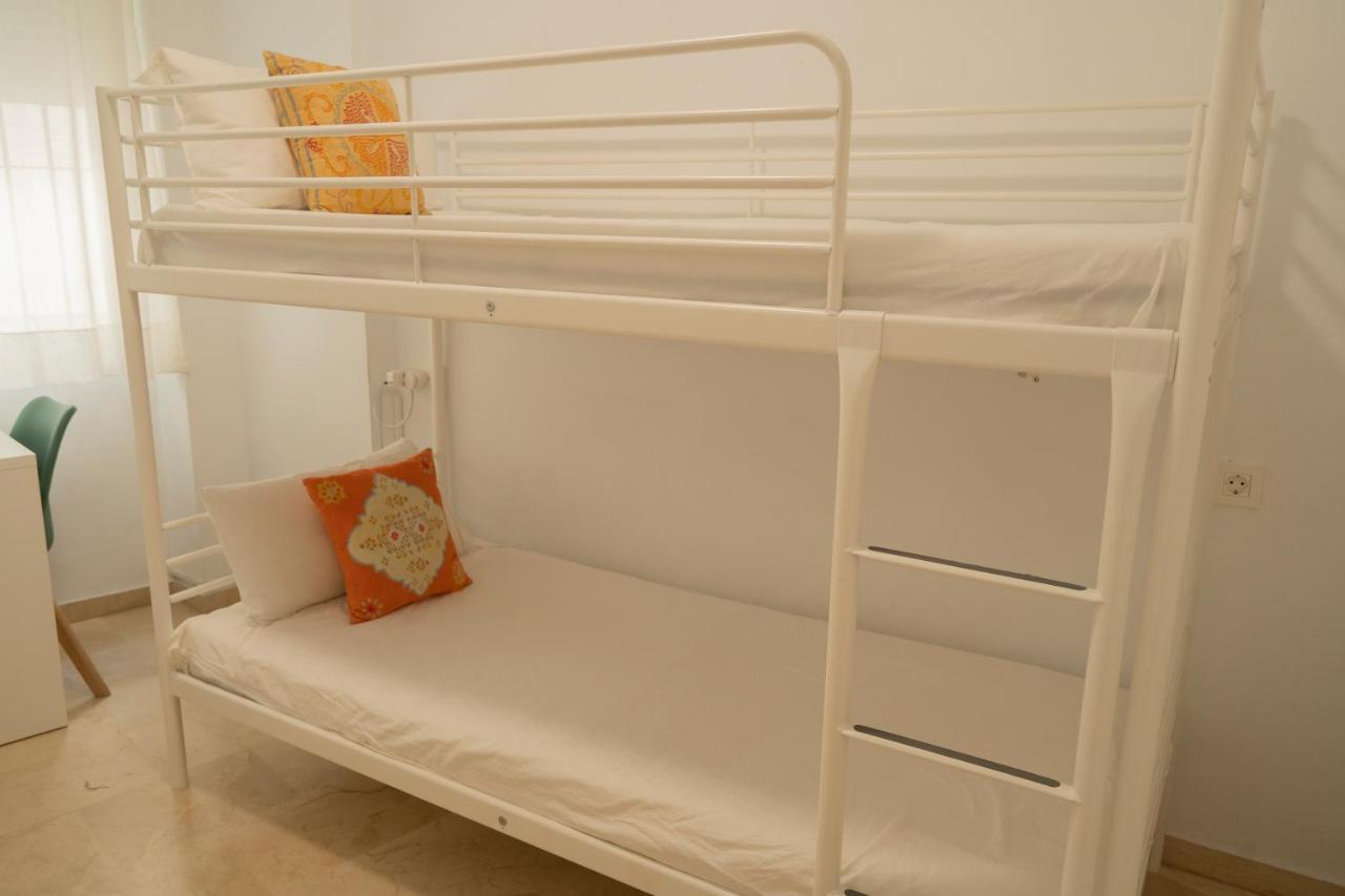 Bhost - El Duplex De Berta Apartment Malaga