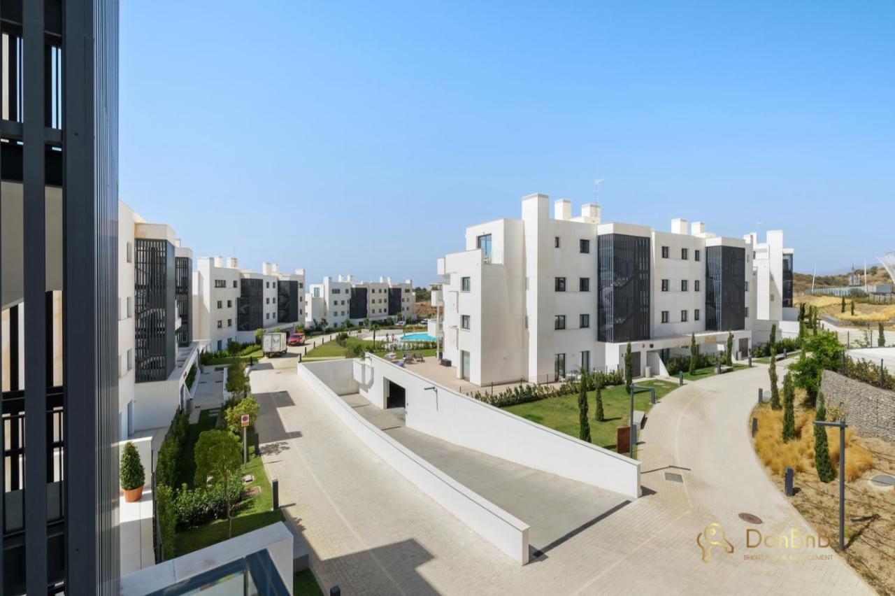 Beautiful With Views In Fuengirola Higueron West Apartamento *
