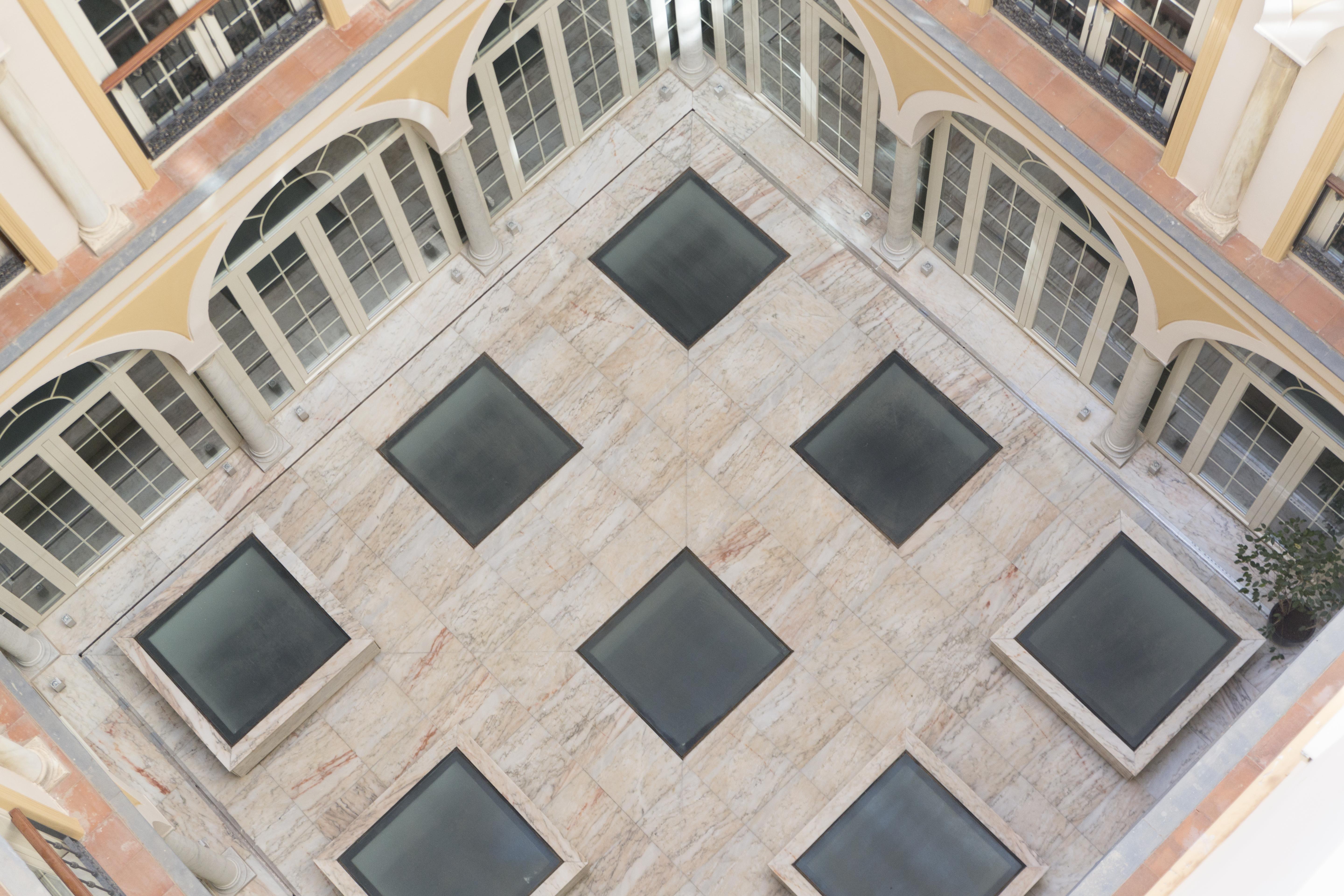 Petit Palace Plaza Hotel