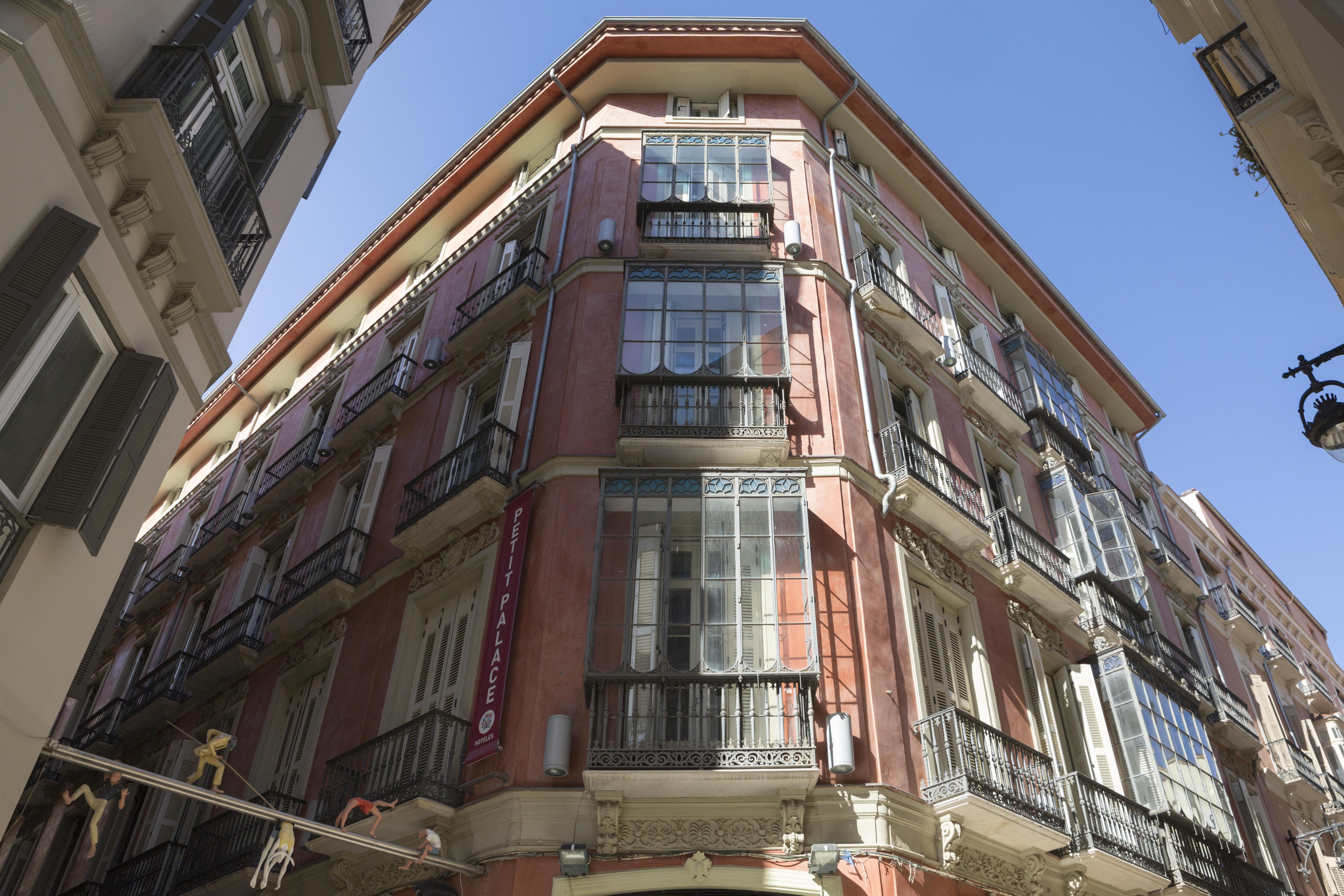 Petit Palace Plaza