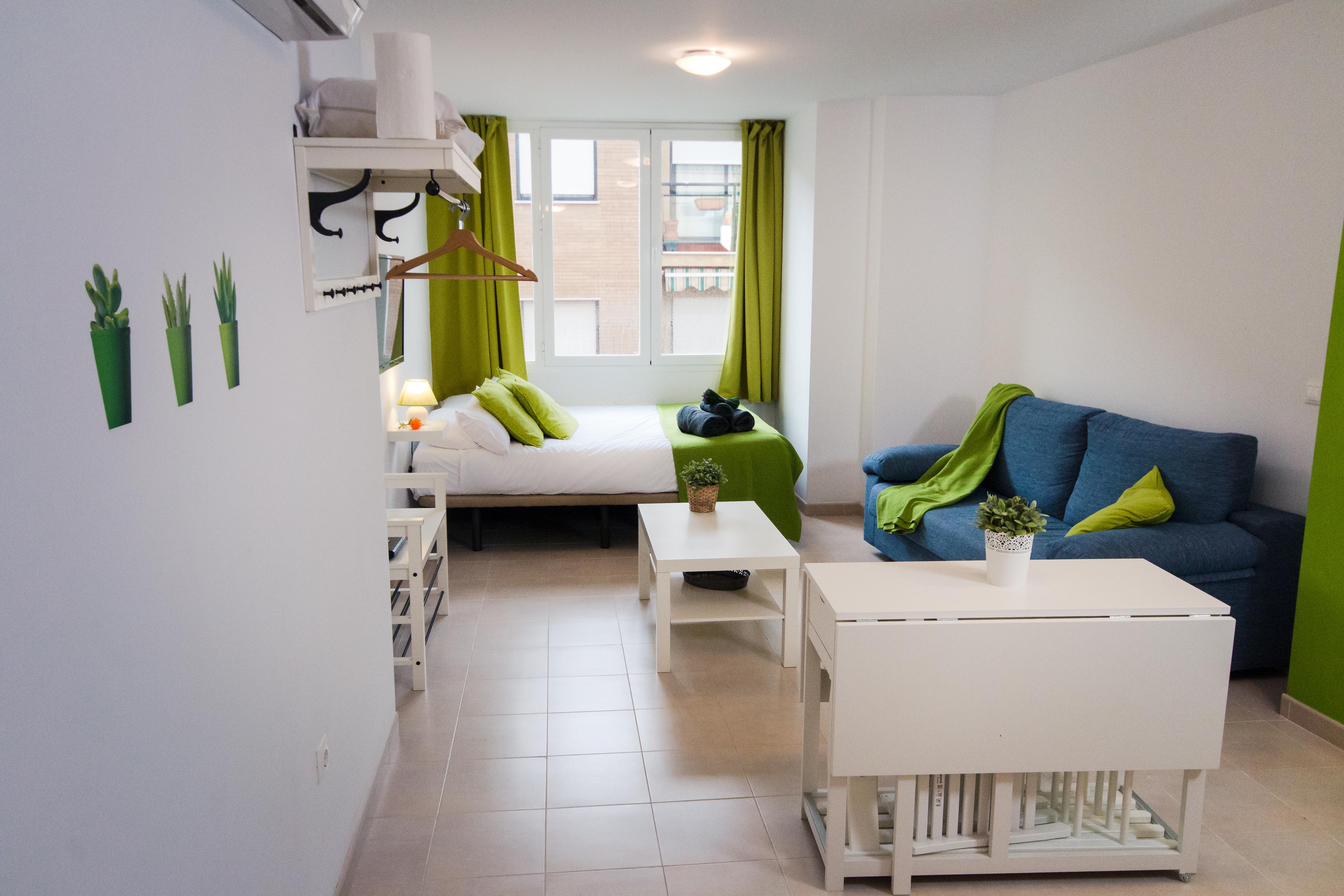 Apartment Holidays2malaga Juan De Mena Malaga