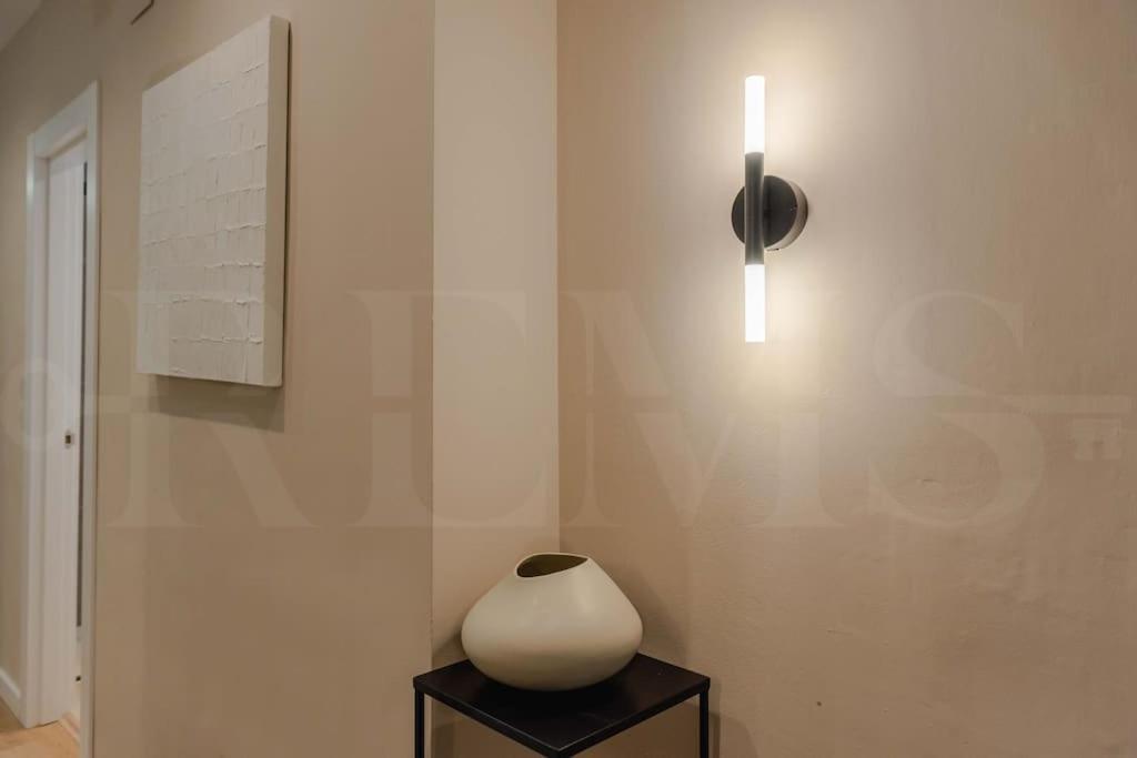 Contemporary Minimalist By Rems * Málaga