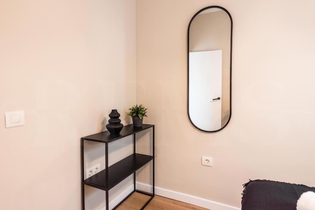 Contemporary Minimalist By Rems Apartamento Málaga