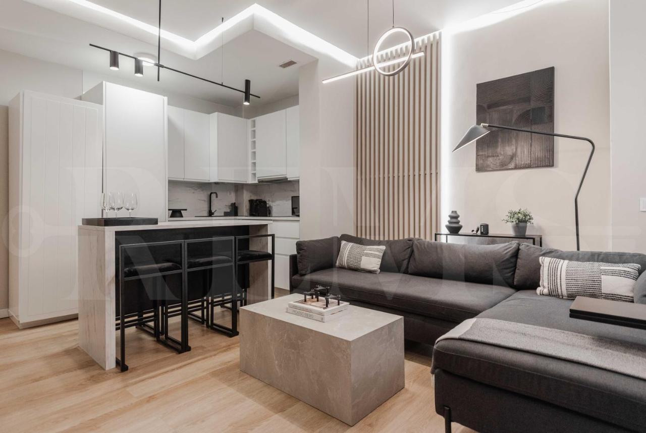 Contemporary Minimalist By Rems Apartamento *