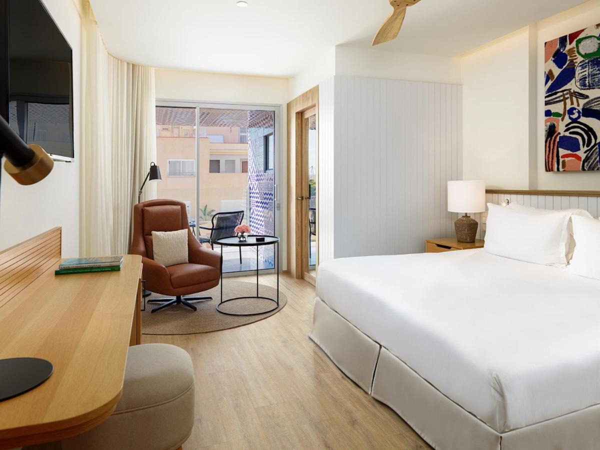 H10 Croma Hotel