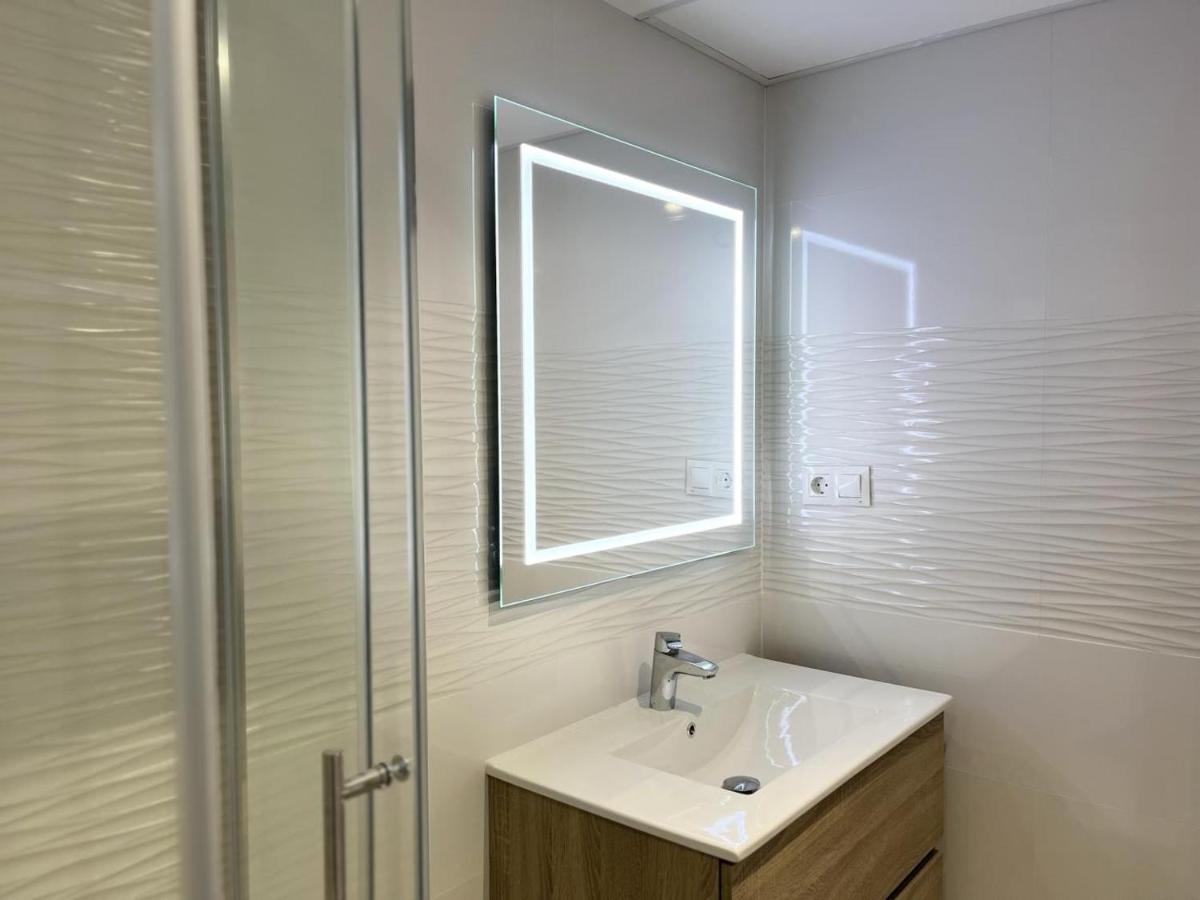Apartamento Cd-estudio, Estudio A Estrenar Acogedor Y Funcional, Centrico, Barrio Tranquilo *