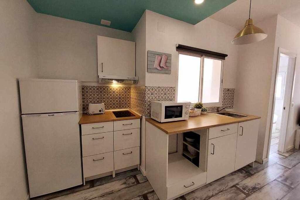 Rasqueta 3 - Fantástico Y Acogedor Apartamento Junto A La Playa *