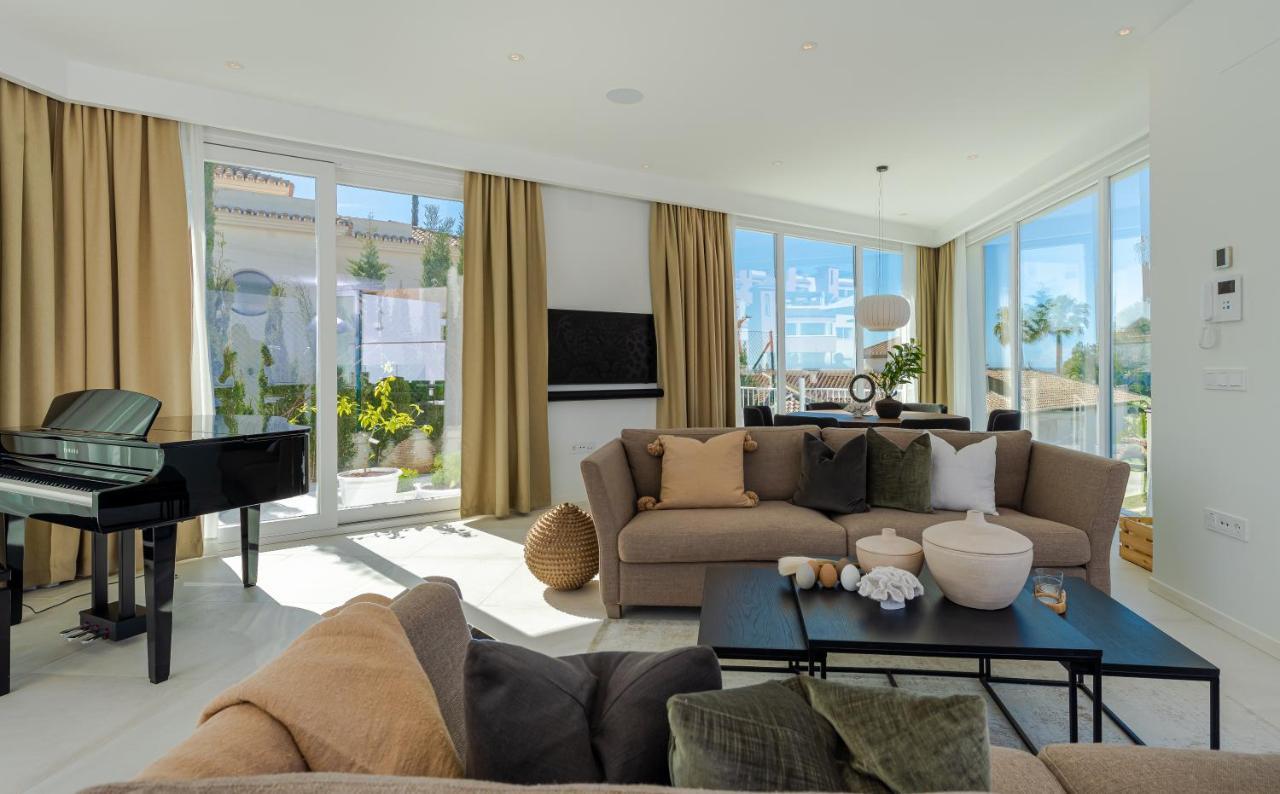 Unique & Luxurious With Heated Pool, Gym & C *