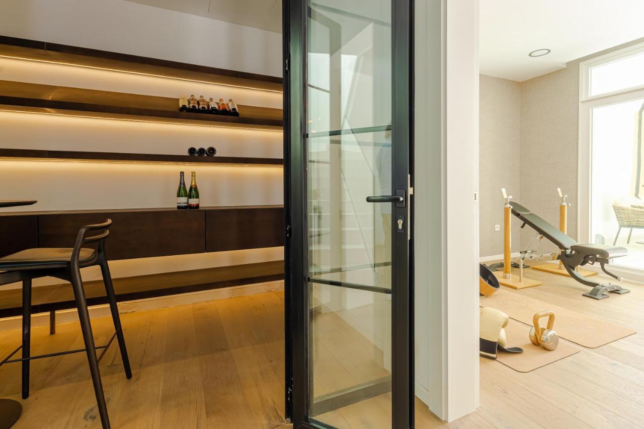 Unique & Luxurious With Heated Pool, Gym & C Сasa de vacaciones Málaga