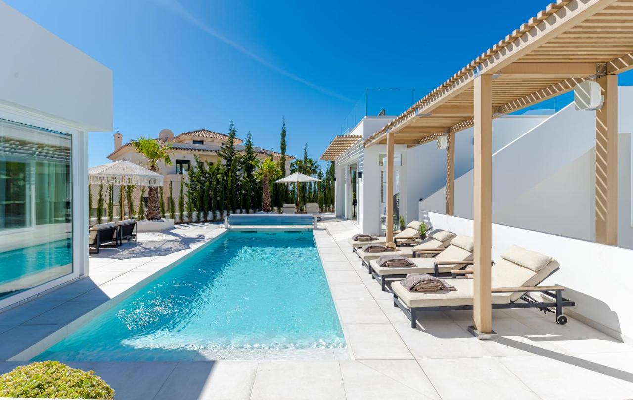 Unique & Luxurious With Heated Pool, Gym & C Сasa de vacaciones Málaga