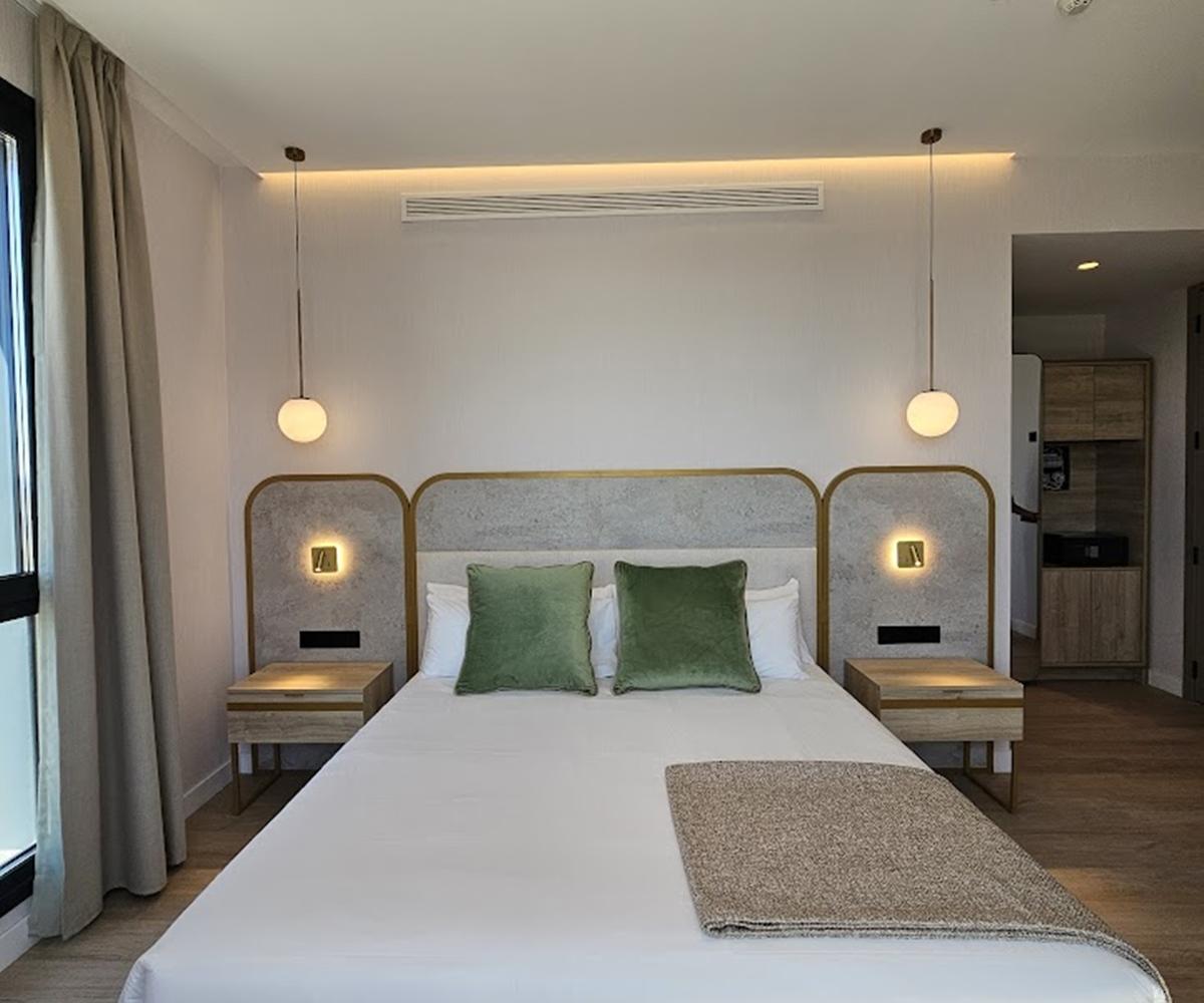 Vibes Hotel 3*
