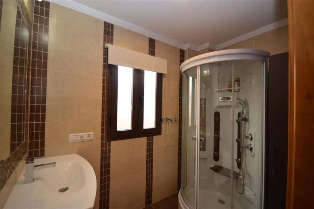 Away,3 Bedroom Villa, Private Pool, Sea Views, Nerja * Málaga