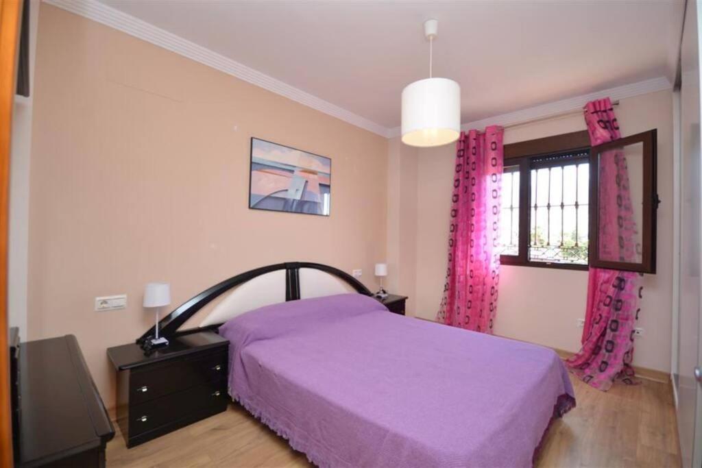 Away,3 Bedroom Villa, Private Pool, Sea Views, Nerja * Málaga