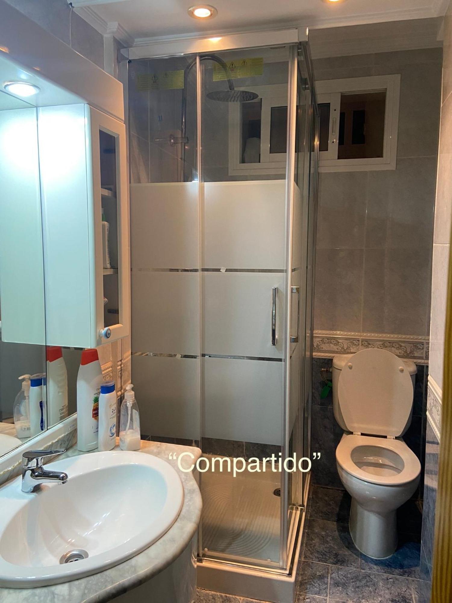 Con Cama Matrimonial En * Malaga