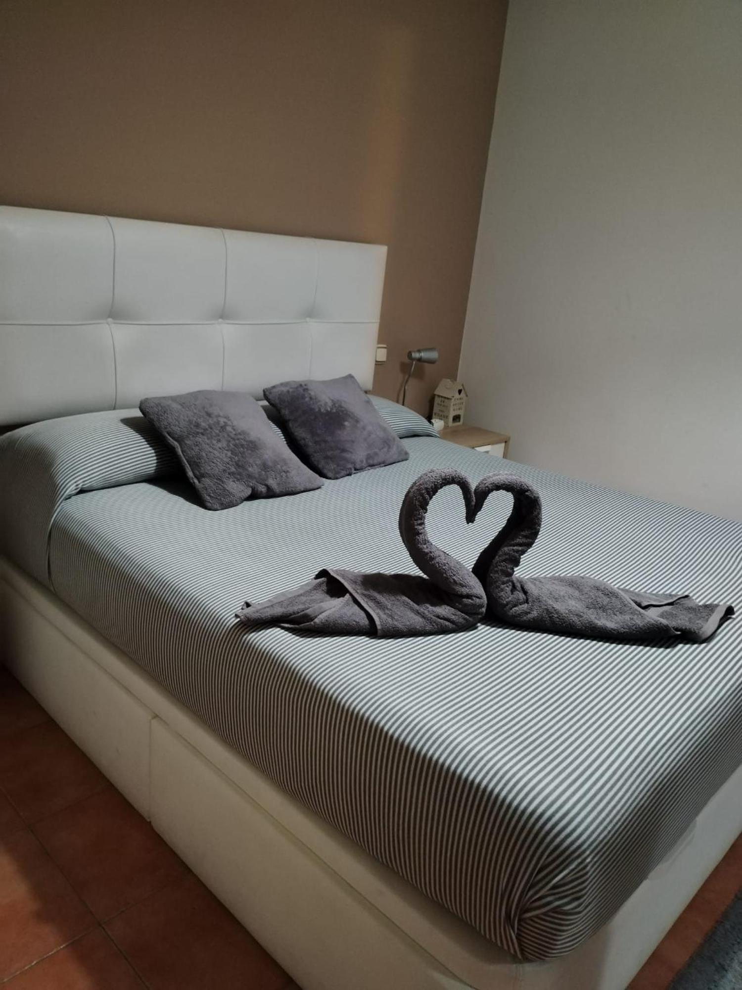 Con Cama Matrimonial En * Malaga