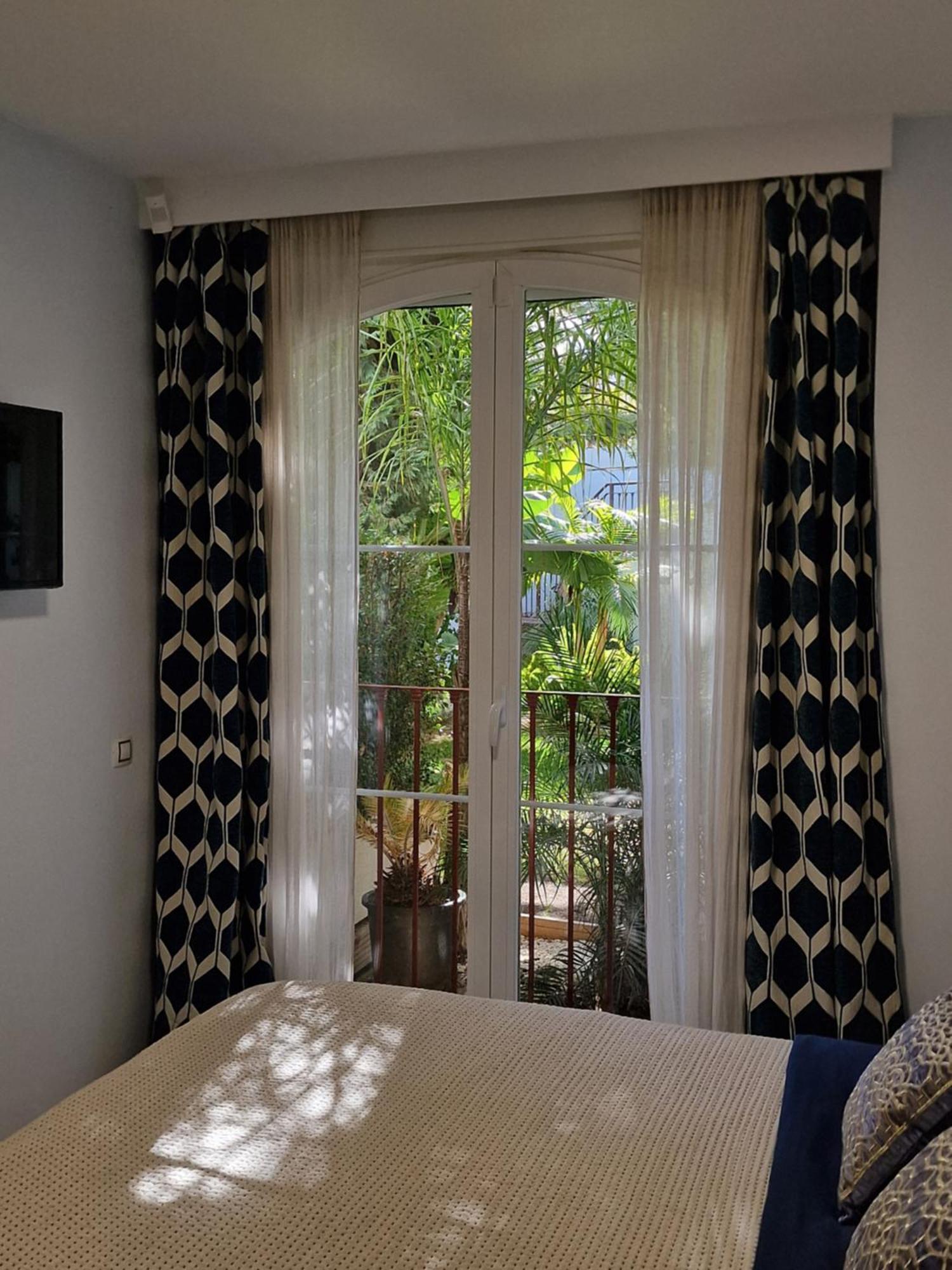 Sun & Palms - Cozy Flat In Quiet Neighbourhood With A Great Pool Area *