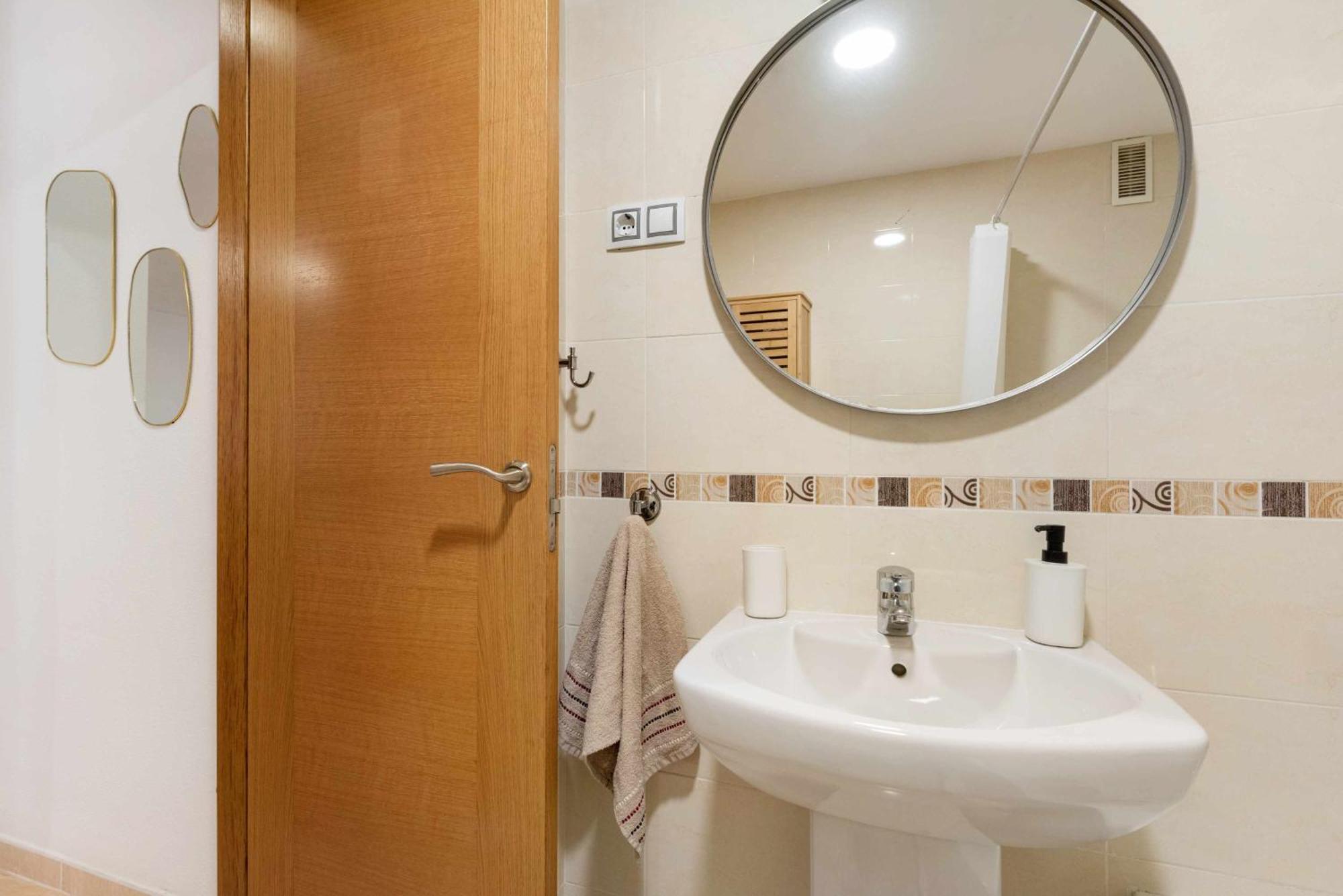 Apartamento Sunlit Casa Bonita With Free Parking *