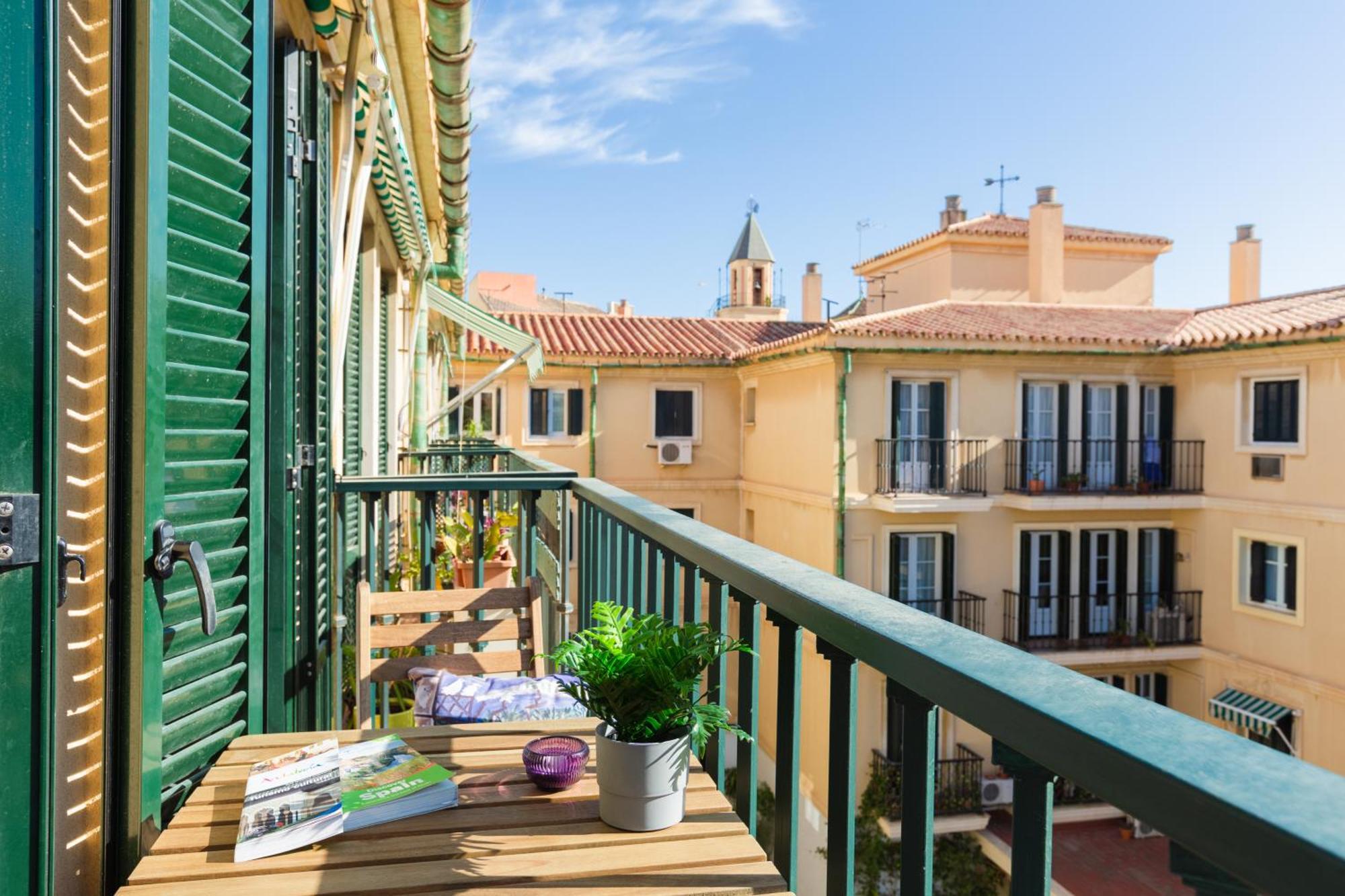 Apartment Centro Ii: And Bright With Balconies