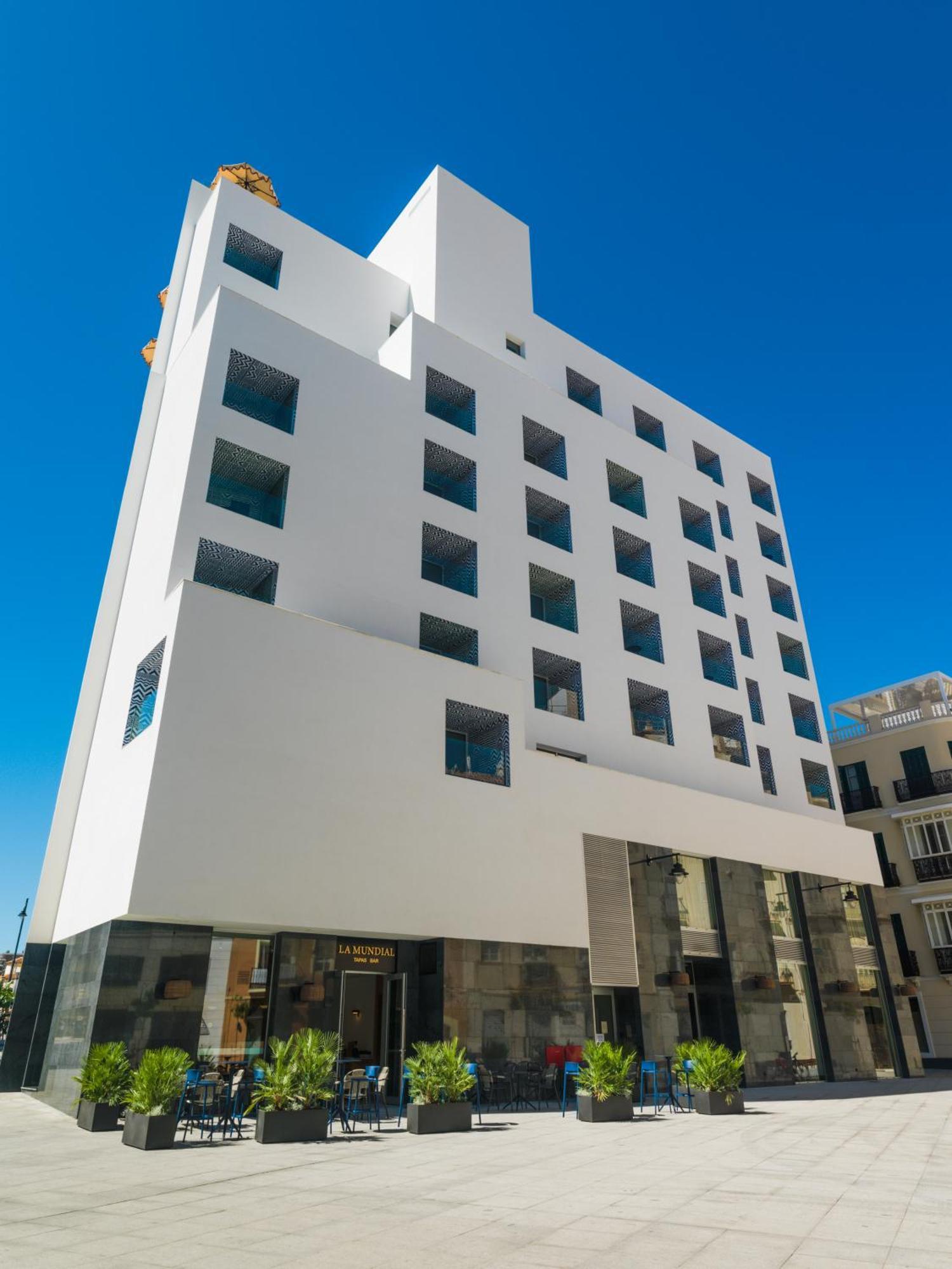Hotel H10 Croma